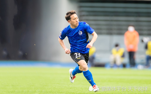  维罗纳锋线全面开花，多点开花击溃防线  